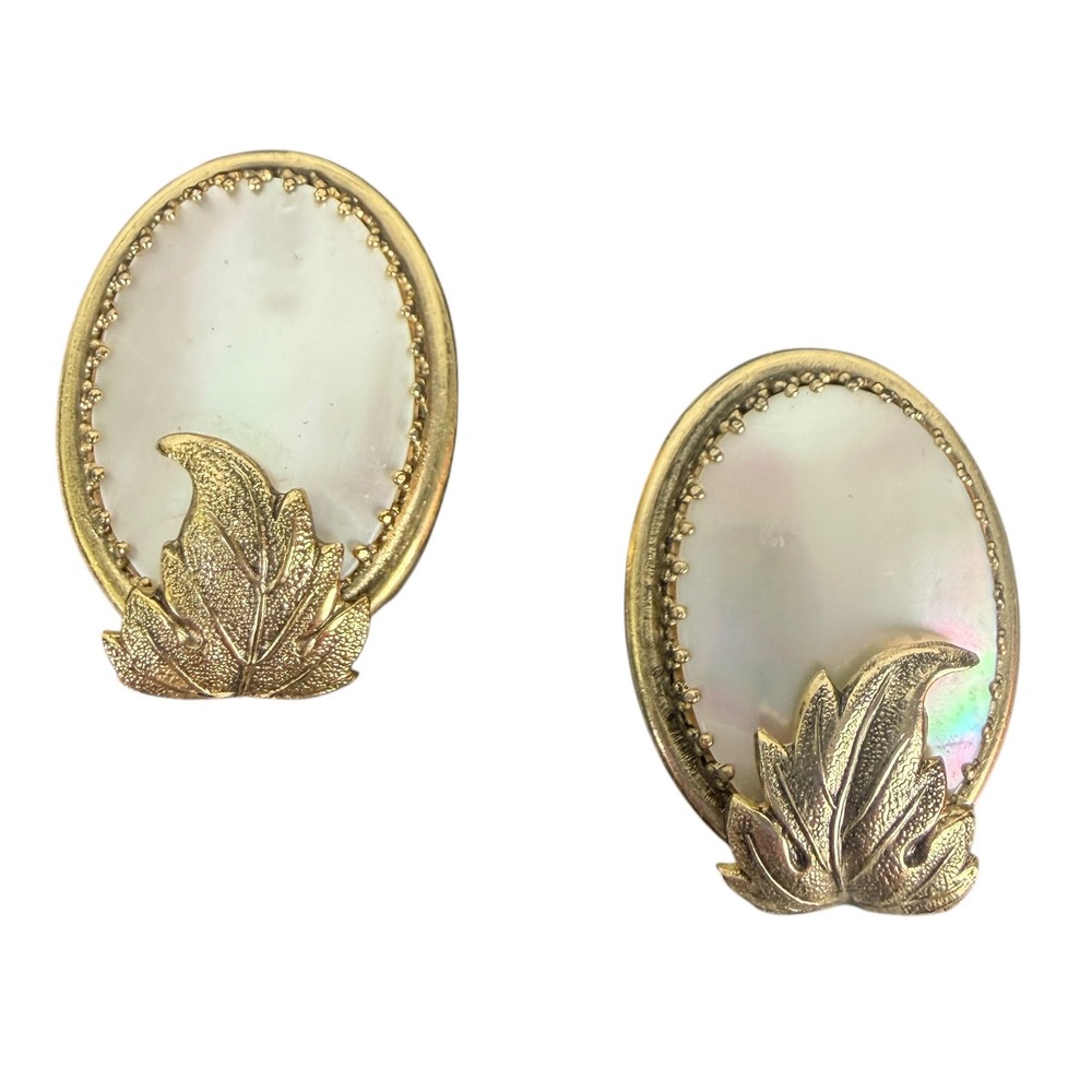 Whiting & Davis Vintage Mother of Pearl Gold Tone Leaf Oval Clip‎ On Earrings